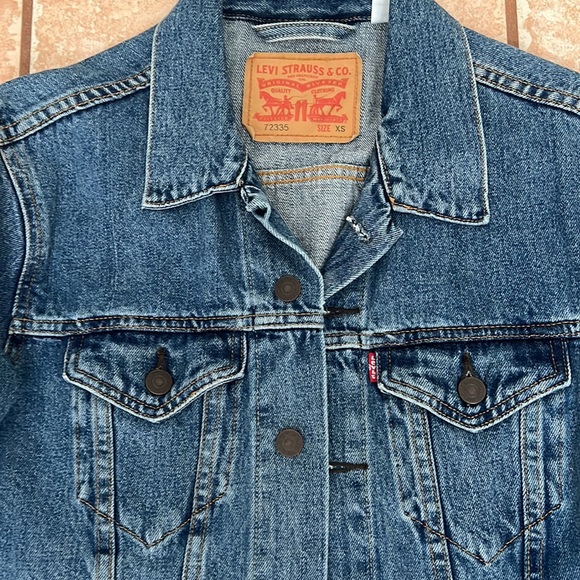 Levi's | Denim Jacket - Picture 2 of 3